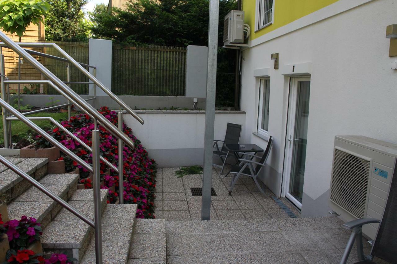 Ajo Garden Terrace Studio Apartments - Self-Check-In Wien Eksteriør bilde